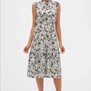 banana republic factory | floral midi dress